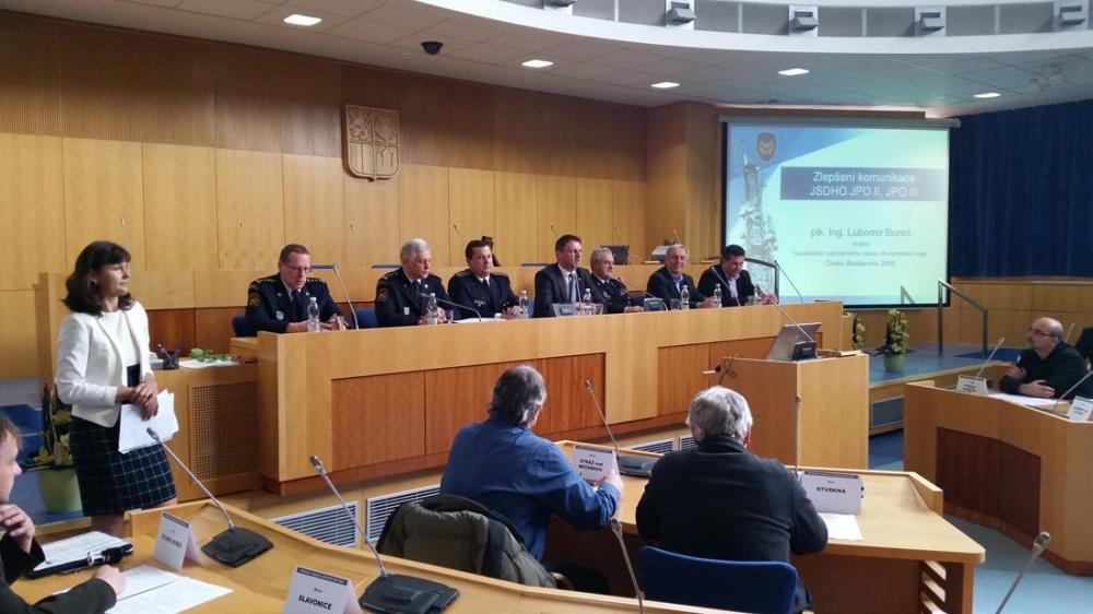 1 Předání radiostanic JSDHO, České Budějovice - 8. 3. 2016 (1).jpg