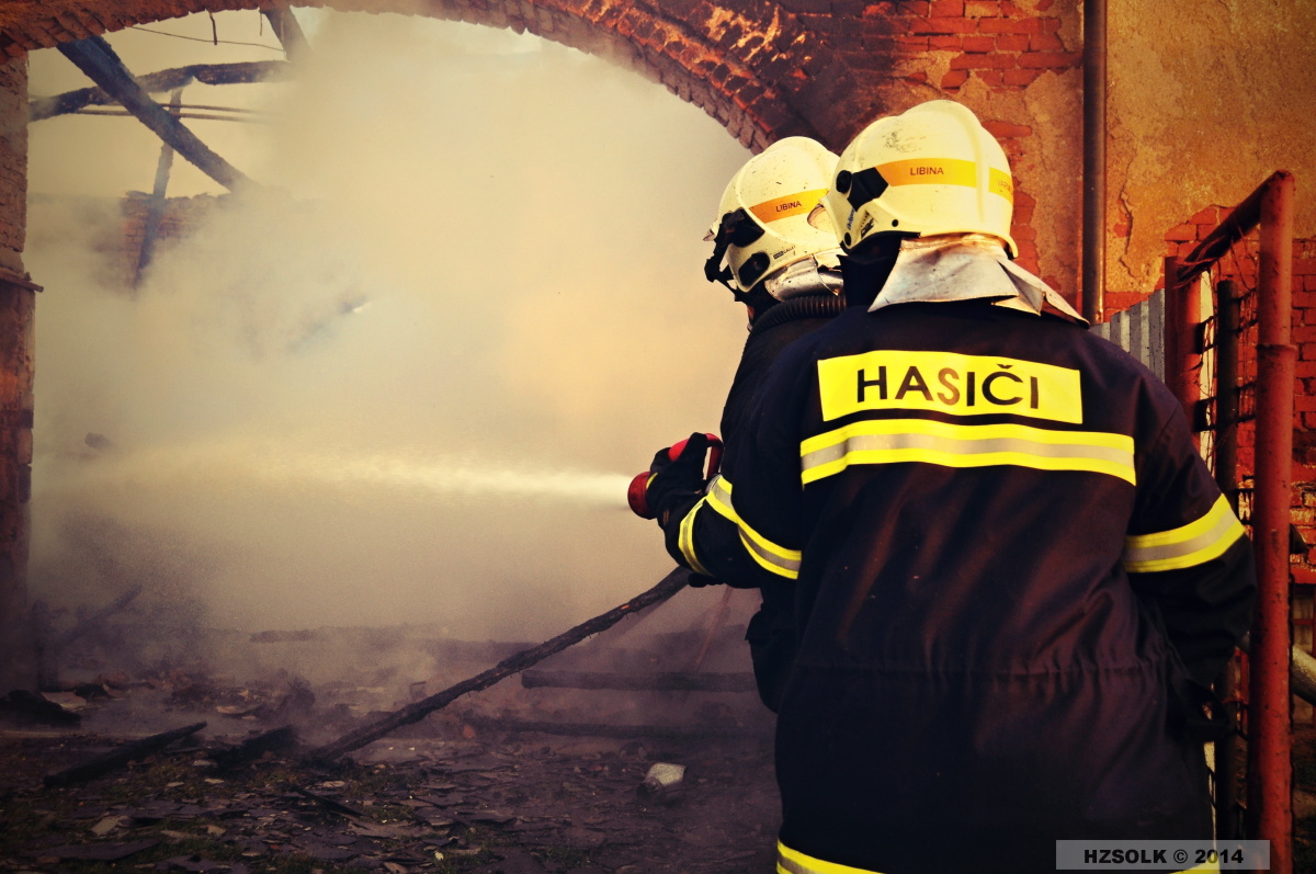 10 12-3-2014 P_NB_Šumvald - hospodářská budova (25).JPG