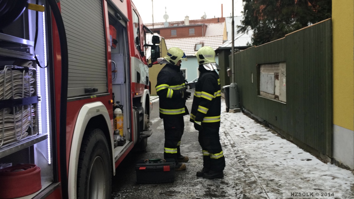 10 24-1-2014 Požár susičky prádla ulice Tovární Olomouc (18).JPG