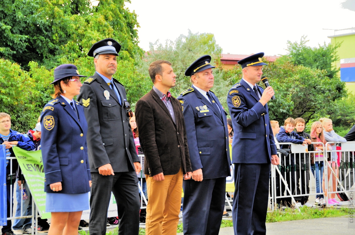10 4-9-2013 Soutěž ve vyprošťování zraněných osob z havarovaných vozidel - Přerov (10).JPG