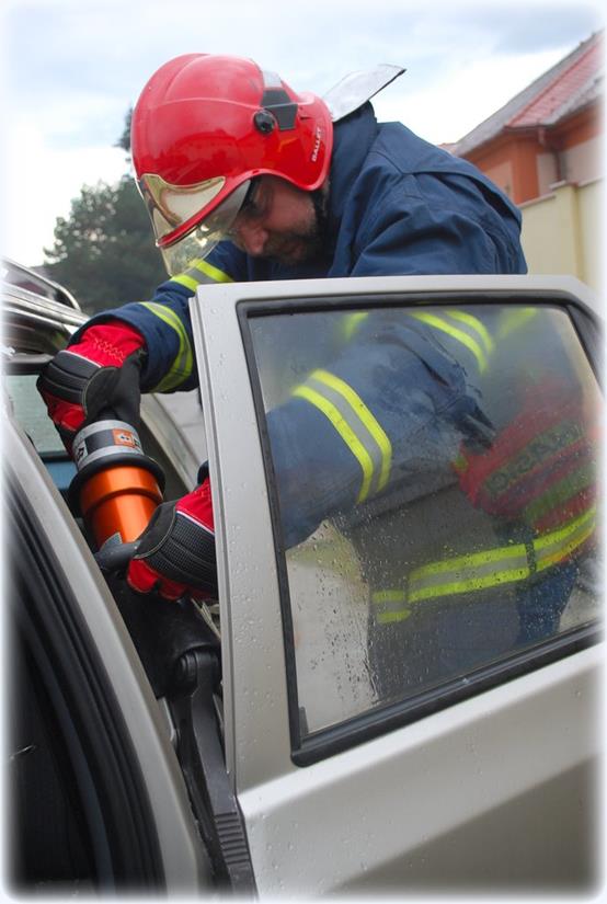 10 Ing. Bartošek na stanici v JH - 9. 11. 2015 (10).JPG