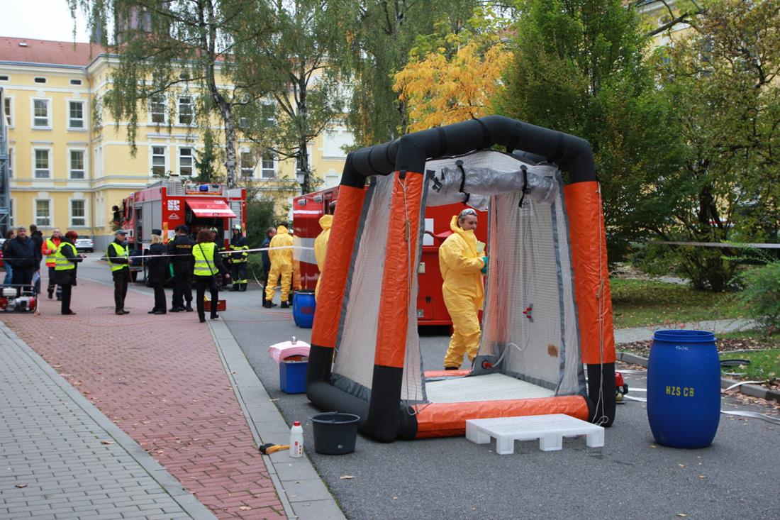 10 ZZS JčK - cvičení VNN, České Budějovice - 22. 10. 2015 (3).JPG