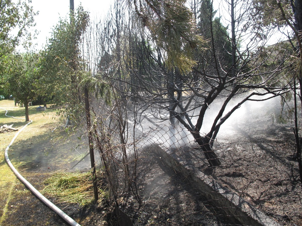 10.8.2015 požár trávy Výletní.jpg