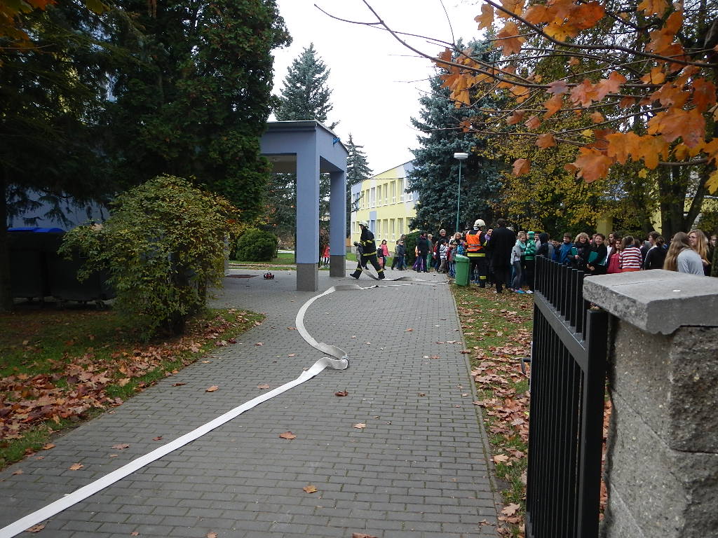 11 Cvičení ZŠ, Jindřichův Hradec - 3. 11. 2014 (5).JPG