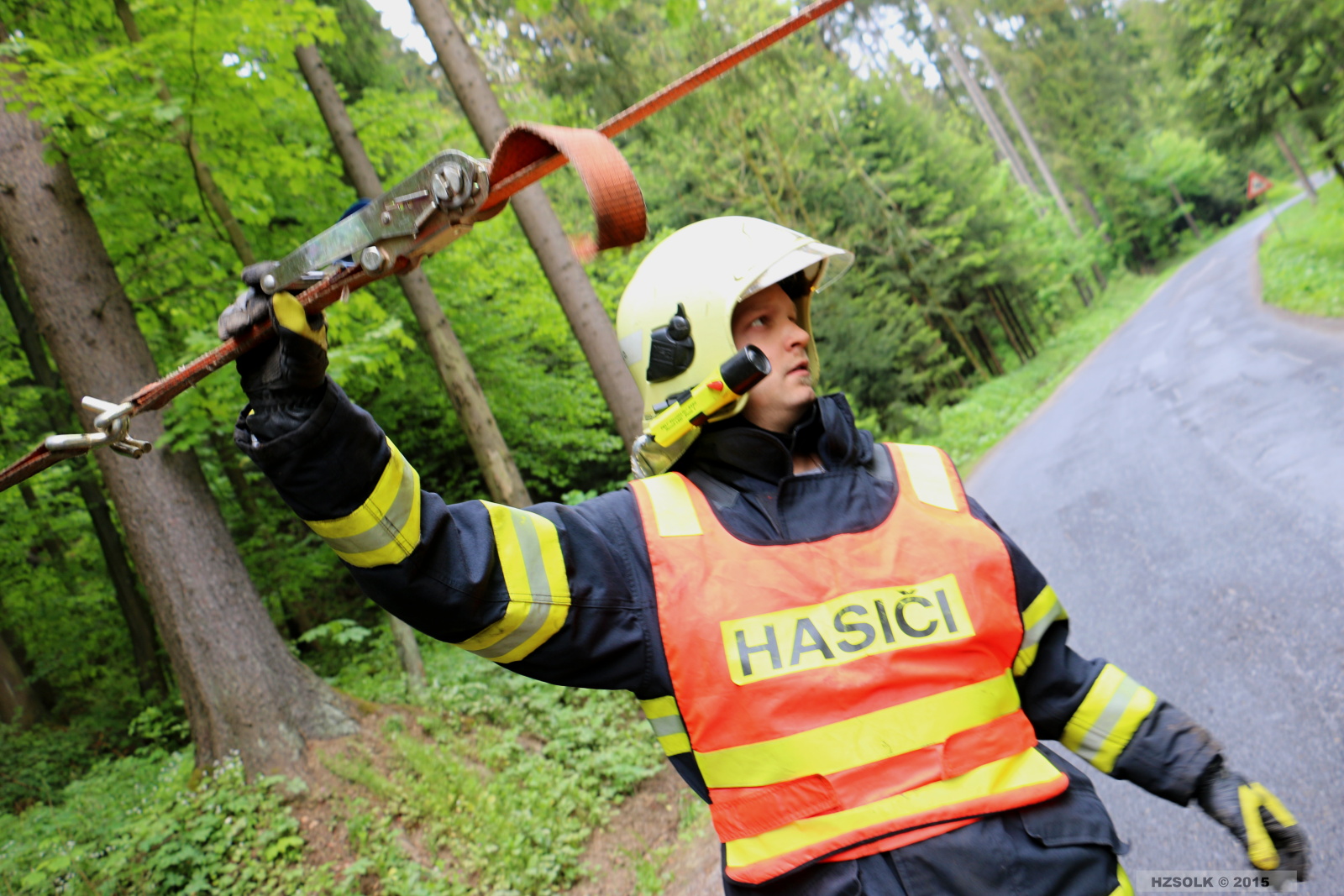 12 21-5-2015_DN_nákladní_vozidlo_vyprosteni_Jedli_Sumpersko (21).JPG