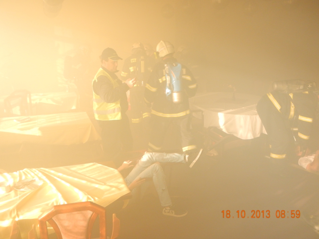 12 Taktické cvičení Hotel 2013, Strakonice - 18. 10. 2013 (2).JPG