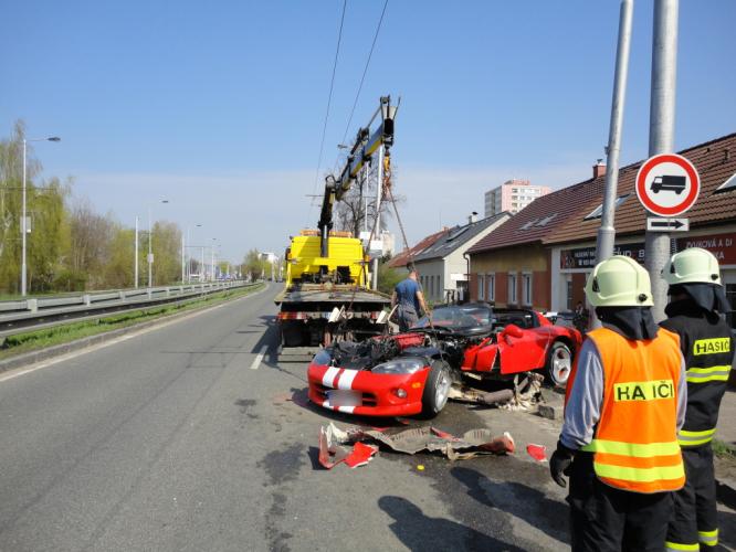 13-04-25 Hradec Králové, Brněnská (6).JPG