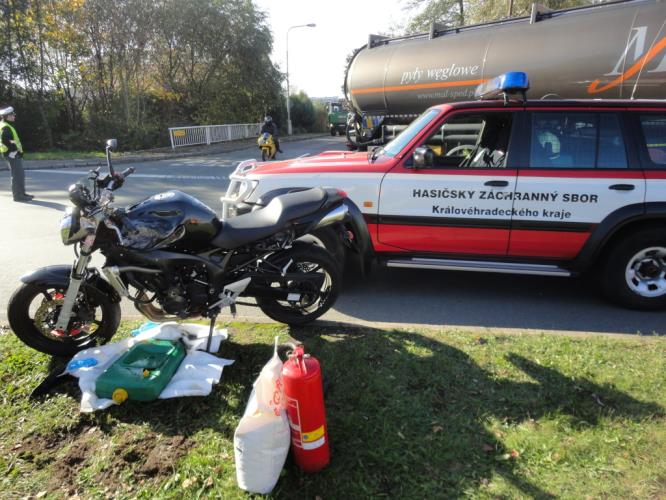 13-10-26 HK, ulice Za Škodovkou.JPG