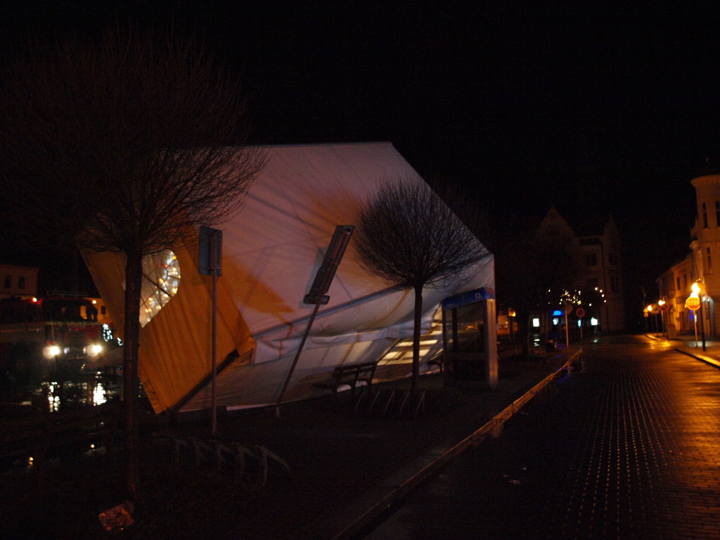 13-12-06 Nový Bydžov, Masarykovo nám. (3).JPG