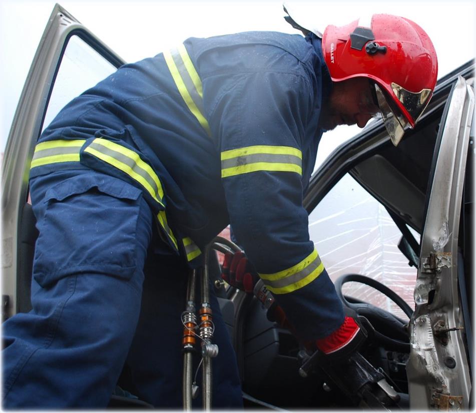 13 Ing. Bartošek na stanici v JH - 9. 11. 2015 (13).JPG