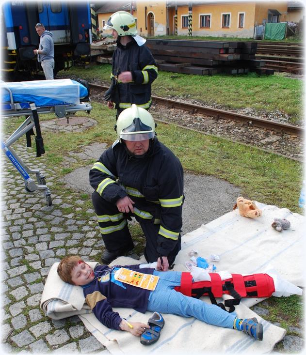 14 Cvičení Nehoda vlaku, Jindřichův Hradec - 12. 4. 2016 (7).JPG