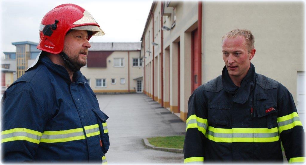 14 Ing. Bartošek na stanici v JH - 9. 11. 2015 (14).JPG