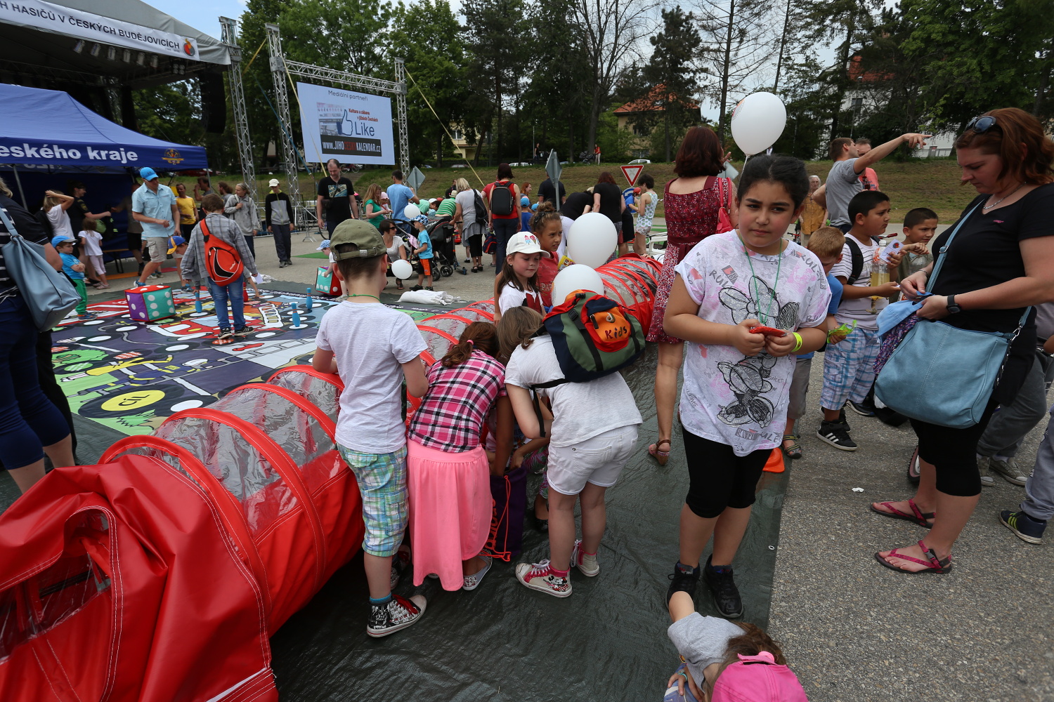 14 Oslavy 150 - náplavka (23).JPG