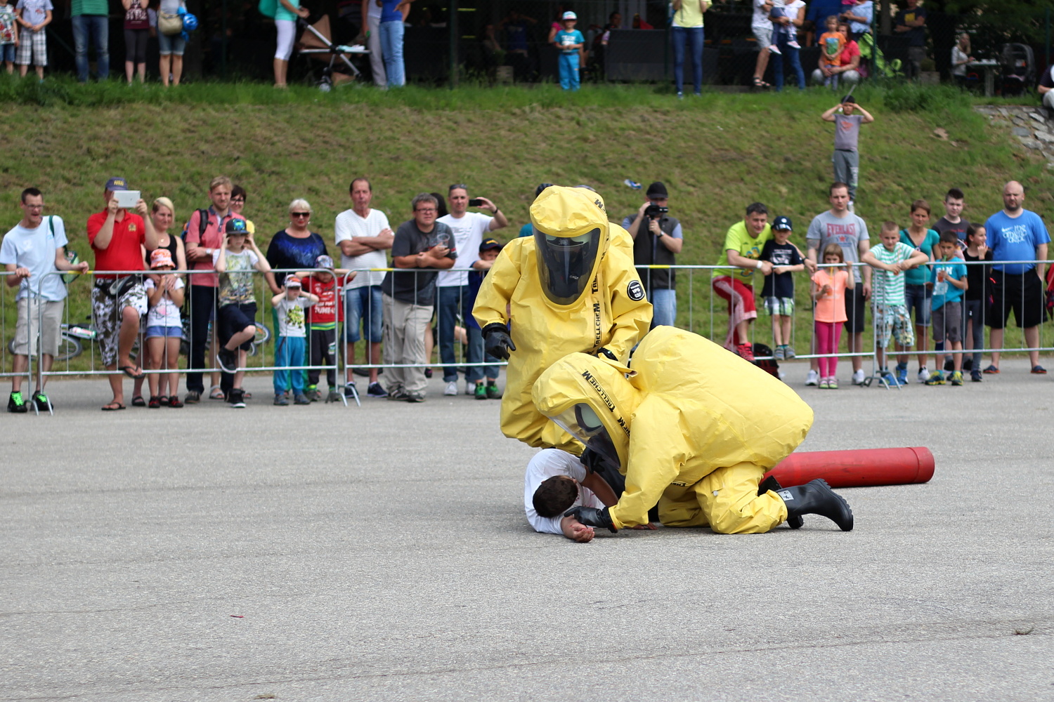 14 Oslavy 150 - náplavka (56).JPG