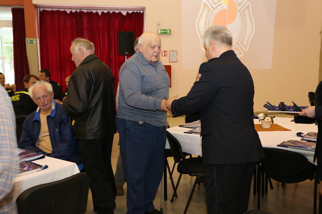 15 Oslavy 150 let prof. hasičů - 12. 5. 2016 (12).JPG