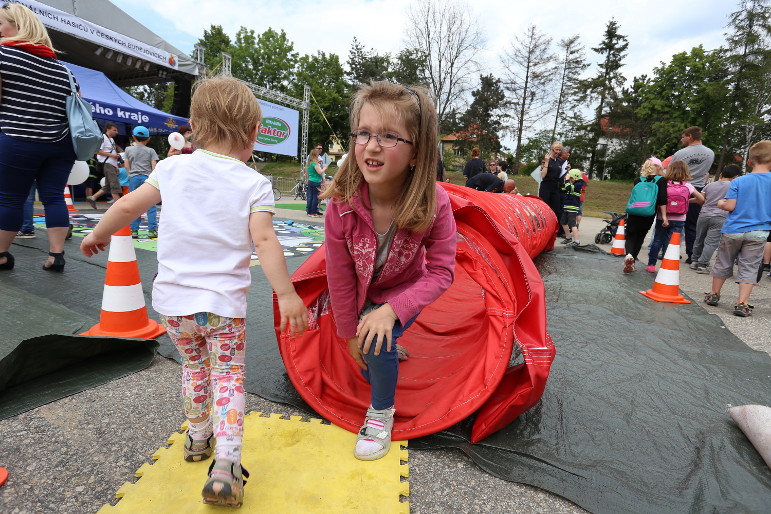 15 Oslavy 150 - náplavka (24).JPG