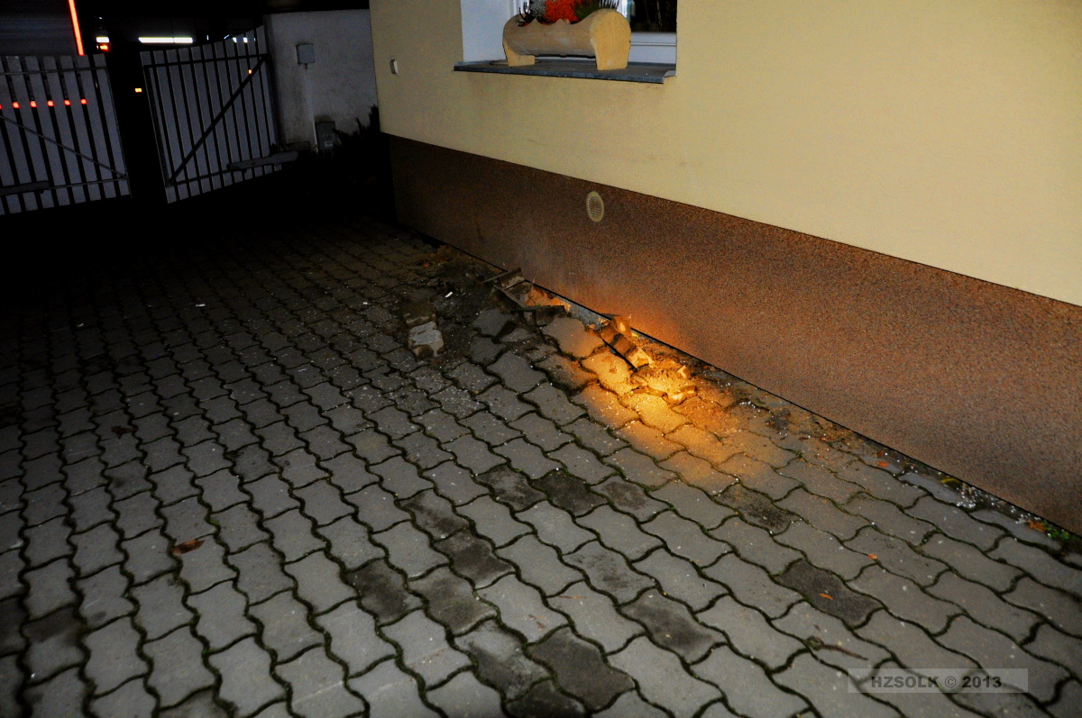16 20-11-2013 Exploze v rodinném domku Příkazy (5).JPG