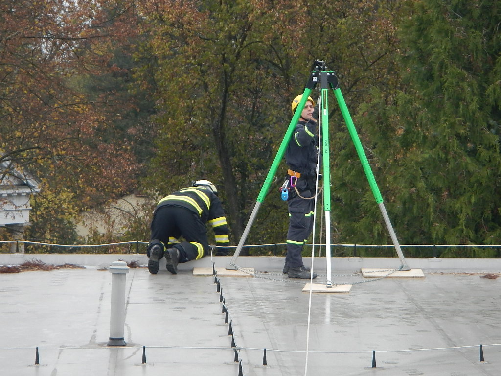 16 Cvičení ZŠ, Jindřichův Hradec - 3. 11. 2014 (10).JPG