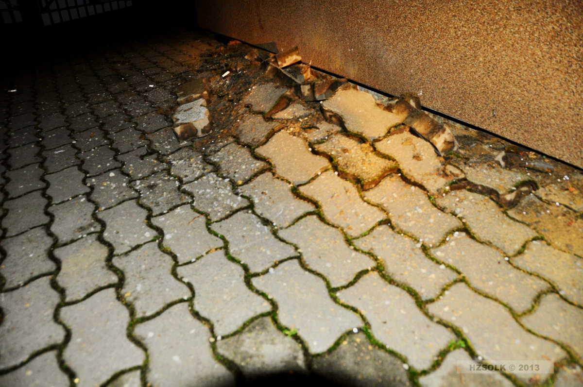 17 20-11-2013 Exploze v rodinném domku Příkazy (6).JPG