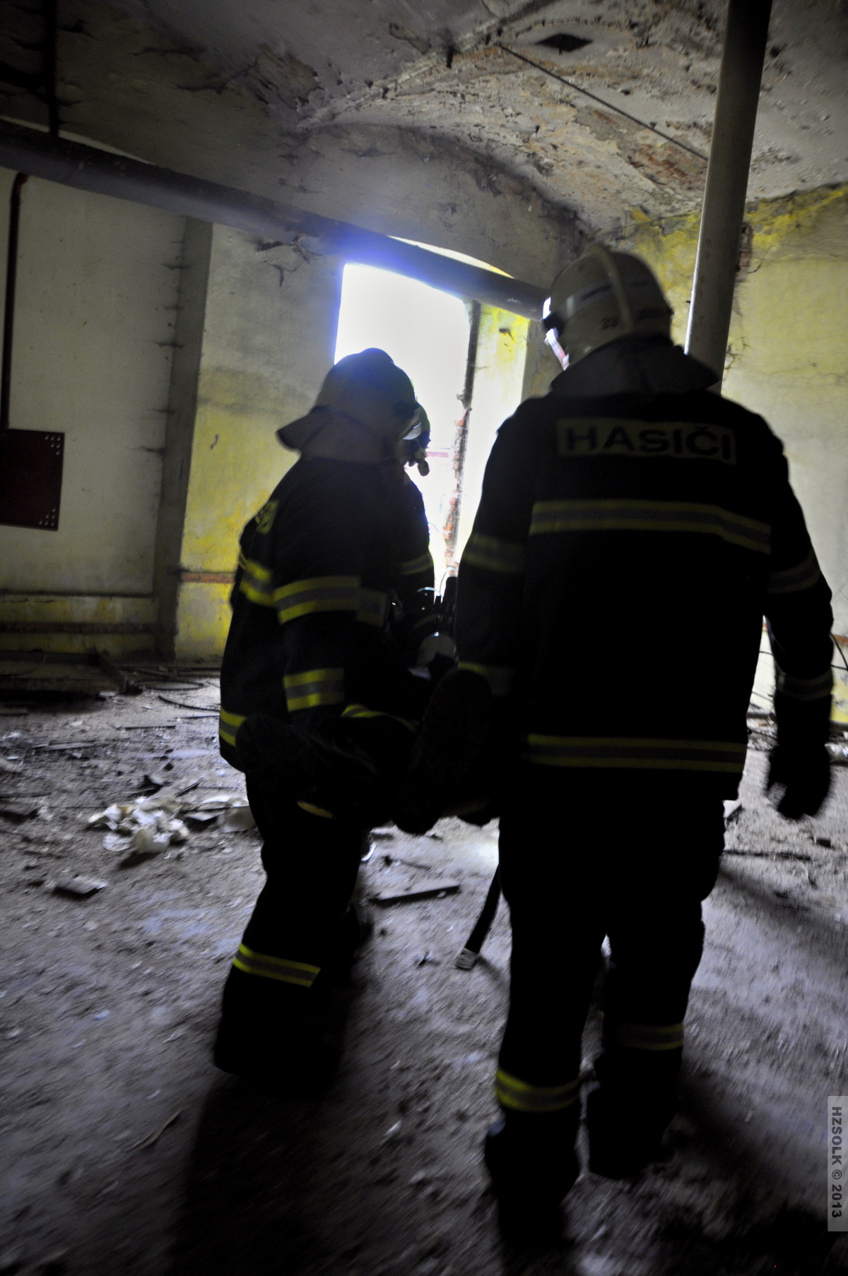 19 6-5-2013 cvičení osoby zavalené zasypané Zábřeh (26).JPG