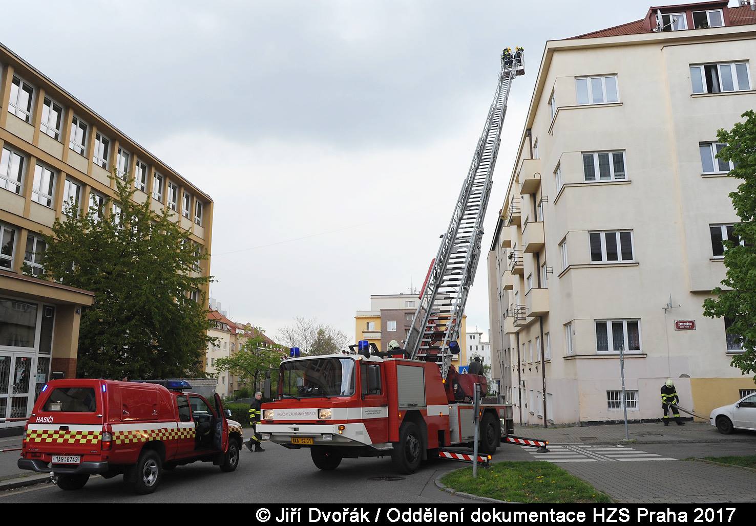 2 18192293_1656378147720635_641160732057114629_o.jpg