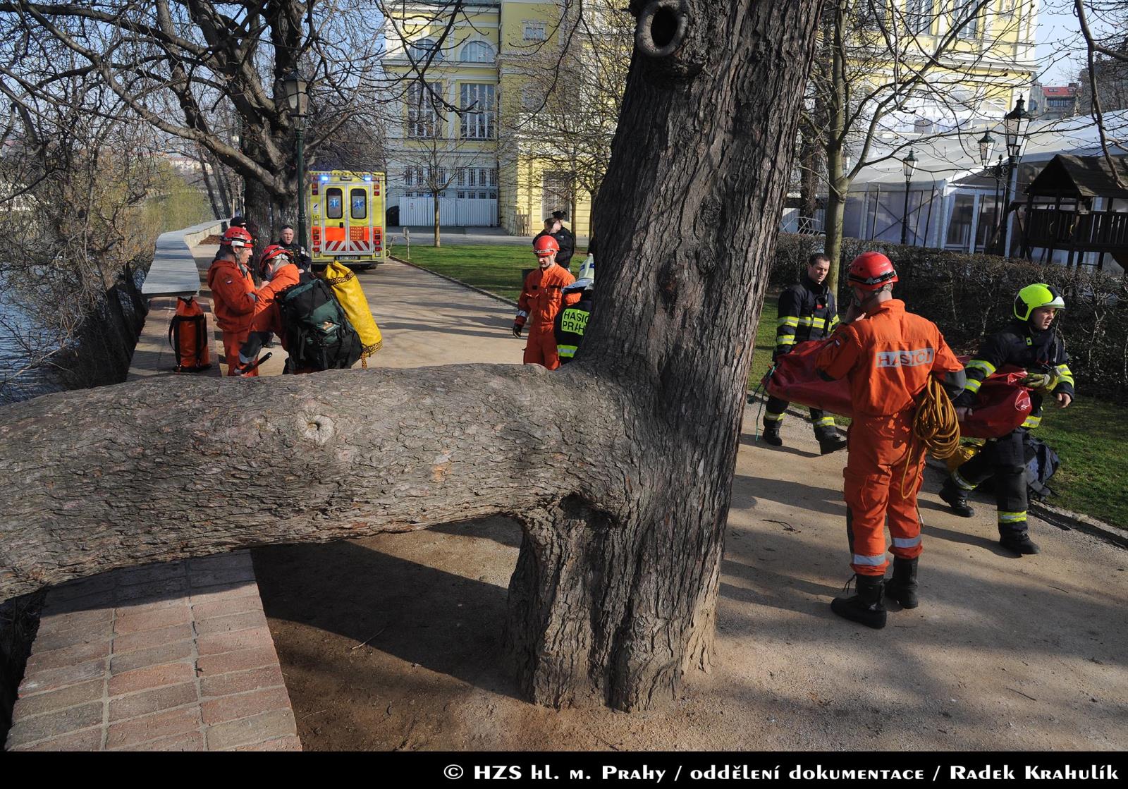 2 20170325C_vltava_Kr002.JPG