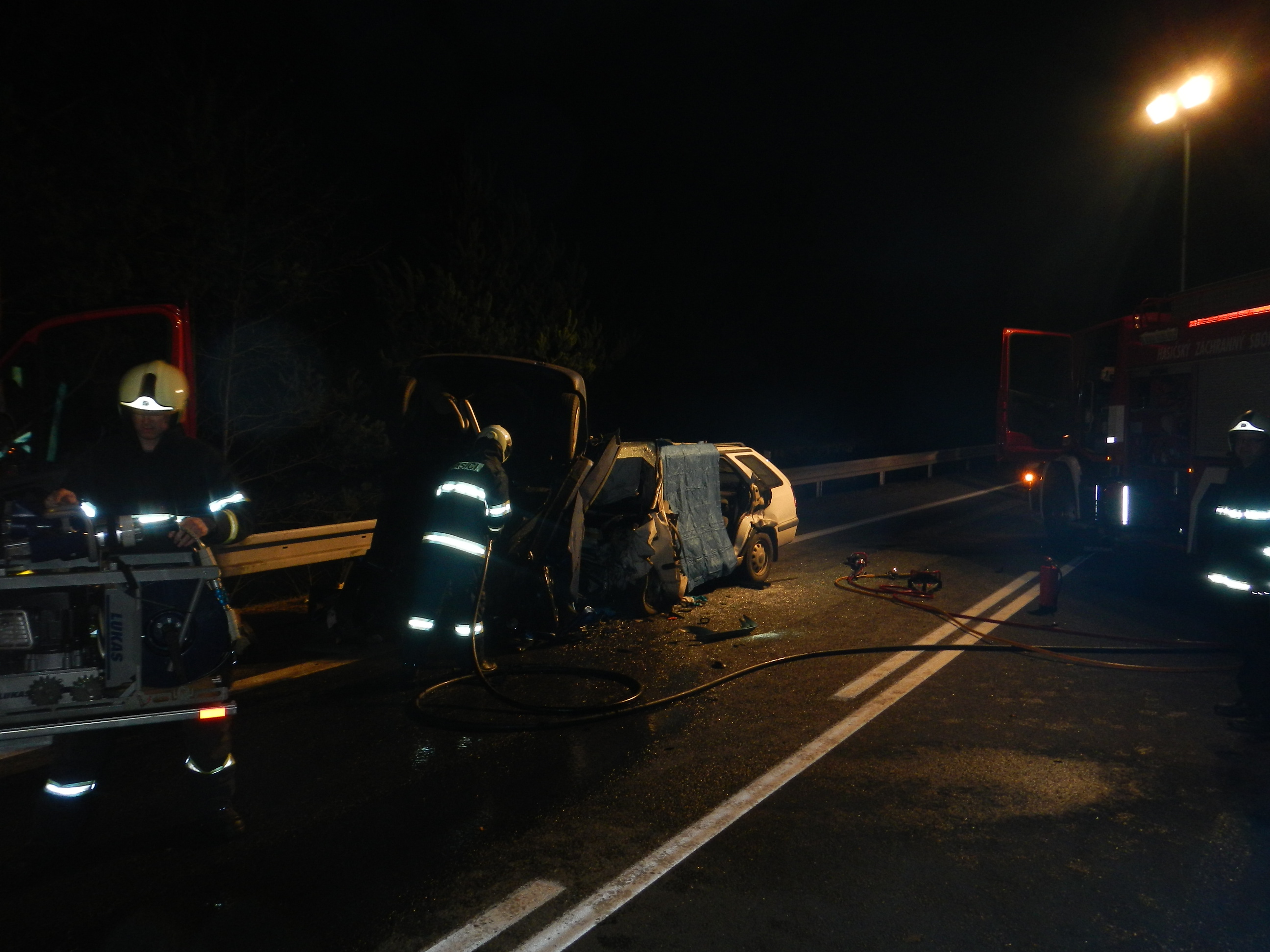 2 Dopravní nehoda 2 OA, Borek - 28. 11. 2014 (3).JPG