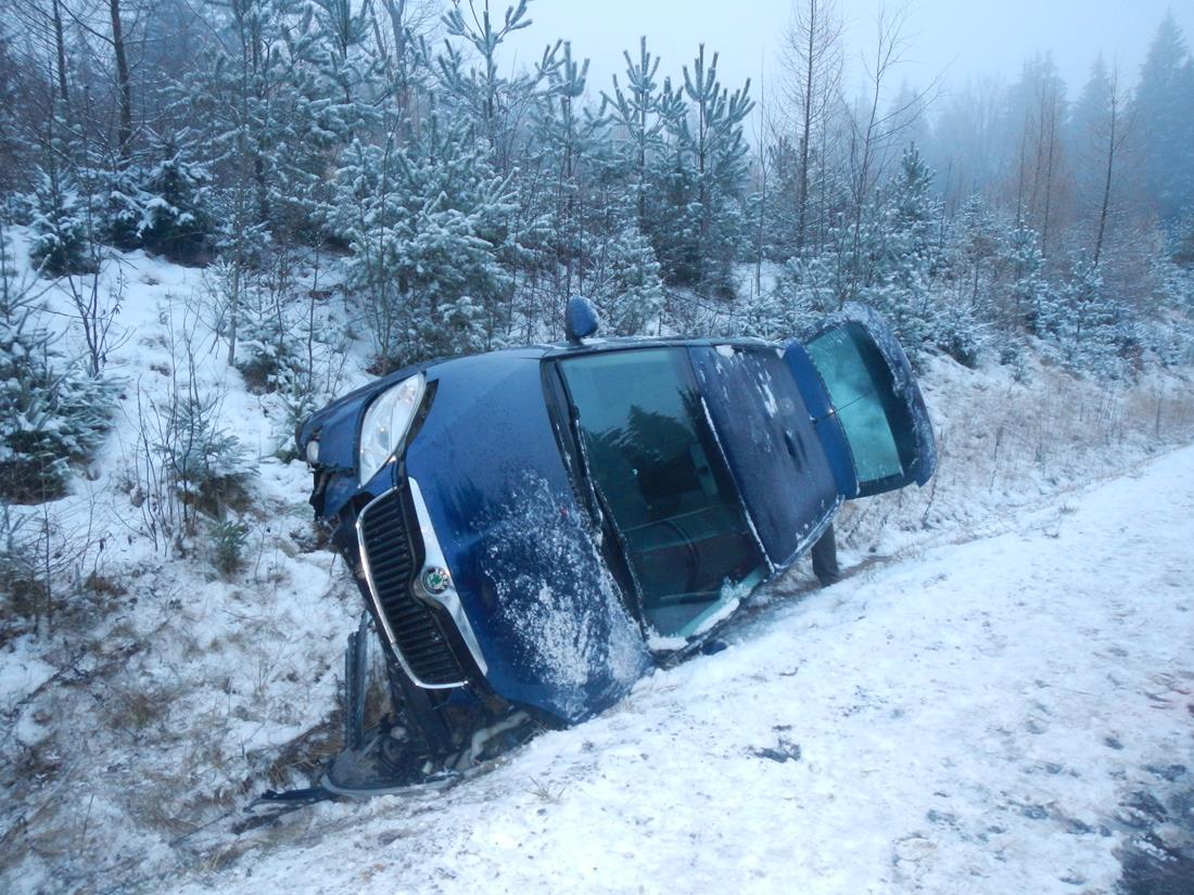 2 Dopravní nehoda OA, Vyšší Brod - 7. 1. 2016 (2).JPG