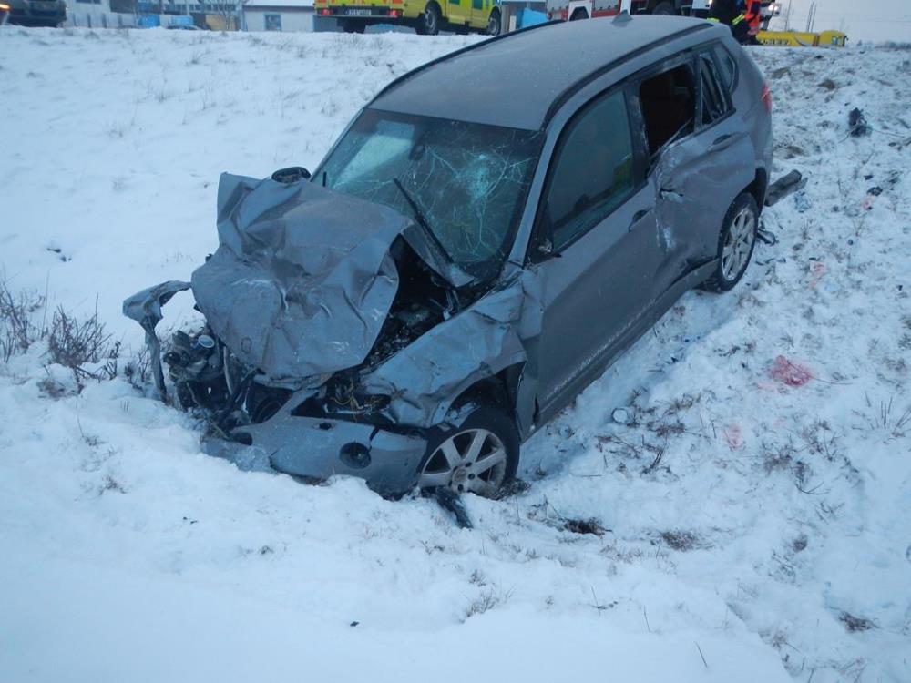 2 Dopravní nehoda OA a dodávky, Dynín - 21. 1. 2016 (4).jpg