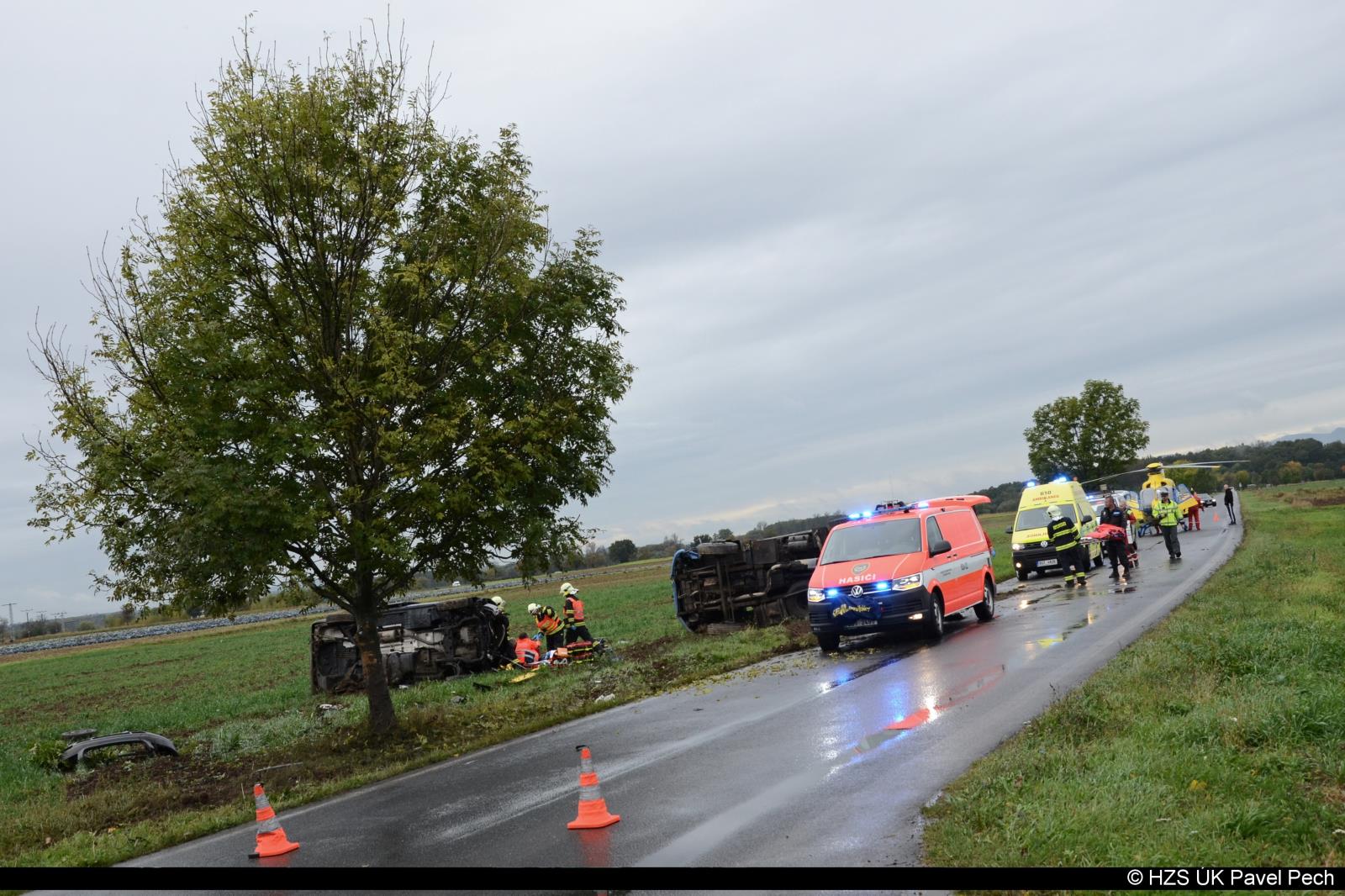 2 Dopravní nehoda Počaply (2).jpg