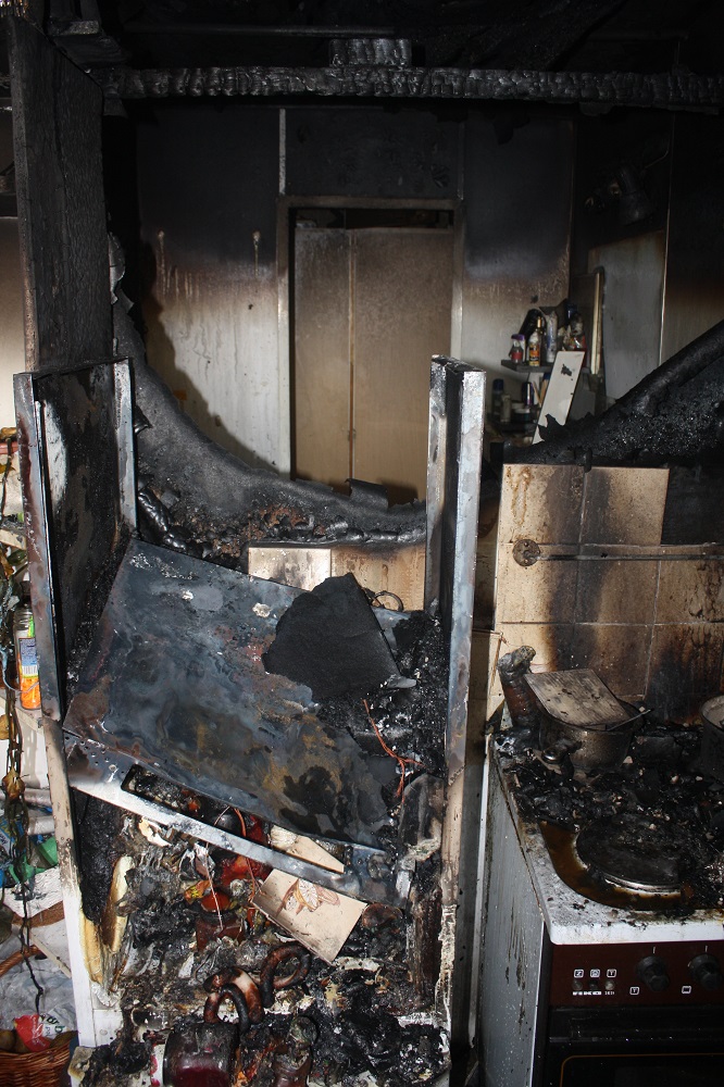 2 Požár bytu, České Budějovice - 23. 12. 2014 (3).JPG