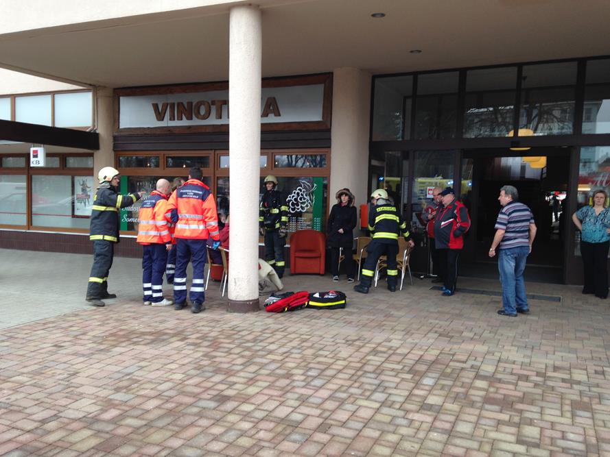 2 Únik chlóru, Sezimovo Ústí - 19. 2. 2015 (2).JPG