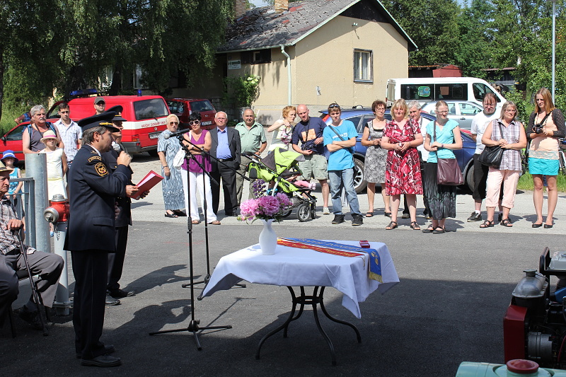 2 Žehnání praporu, Frymburk - 13. 6. 2014 (12).JPG