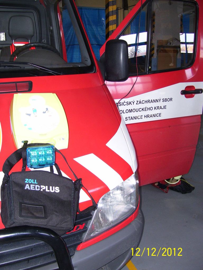 20121212_AEDHranice02.jpg