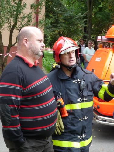 2013_09_15 vybuch v obytnem dome Havirov 13.jpg