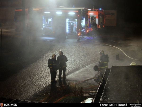 2014_01_07 pozar stolatske dilny Ostrava 06.jpg