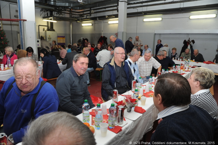 20151203_senioři_Ko24.JPG
