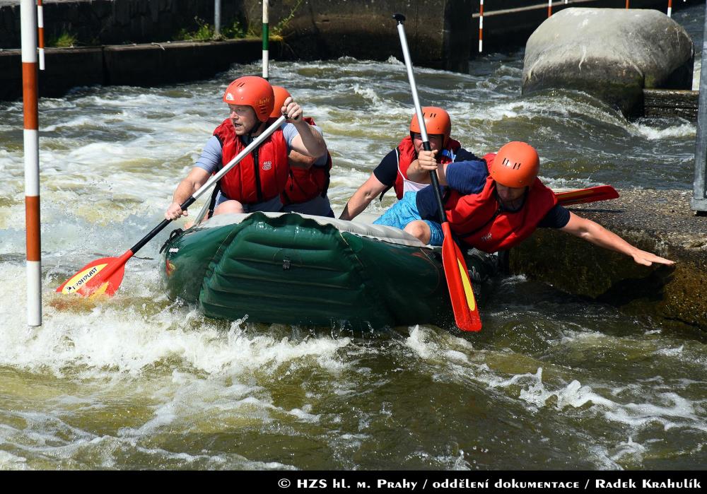 20160625C_raft_Kr020.jpg