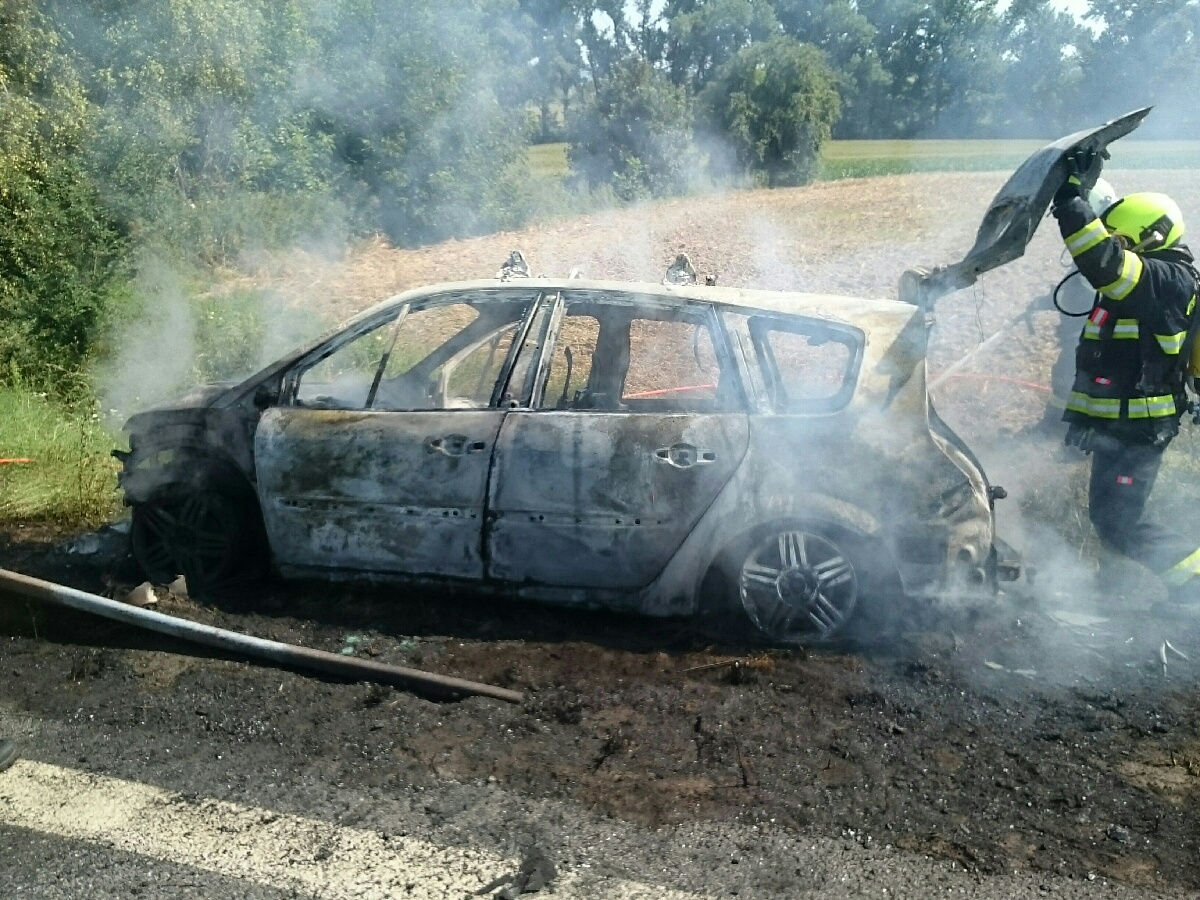 2020-08-08-Požár OA Věteřov/HHO_186T-2020_08_08-d33a6c03.jpg