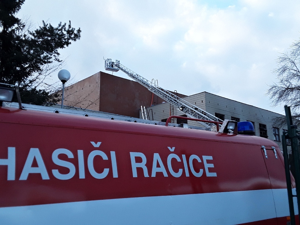 2021-01-09-Požár Vyškov, ul. Dědická/2021-01-09-Požár Vyškov, ul. Dědická_ (6).jpg