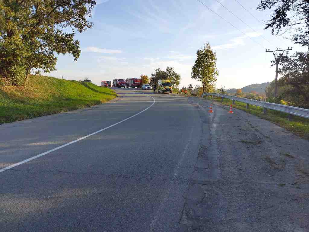 2022-10-10 dopravní nehody, Rebešovice a Doubravice n. S/DN Doubravice (3).jpg