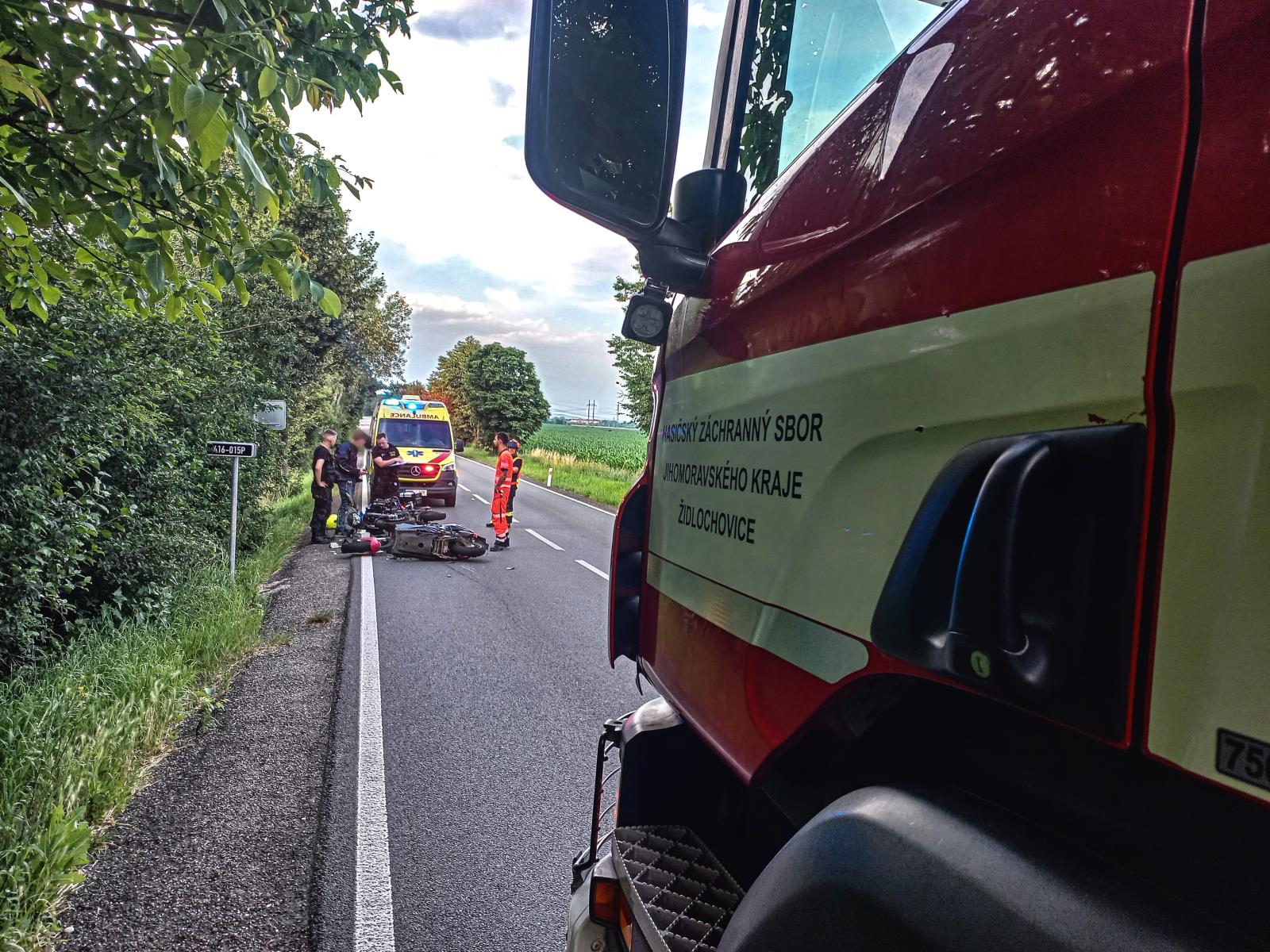 2024-06-19 DN 2x moto, Žatčany BO/DN Žatčany (3).jpg