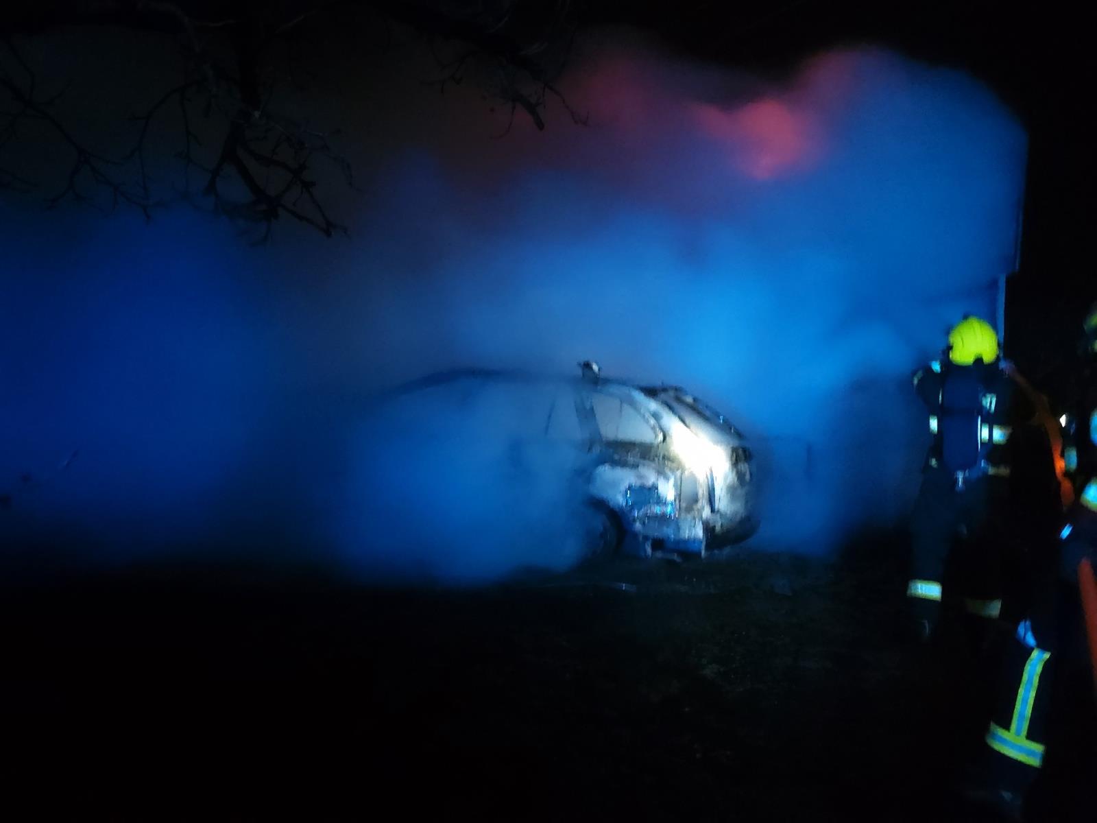 2024-12-13 Požár chaty a OA, Kyjov/požár chaty a OA Kyjov (3).jpg