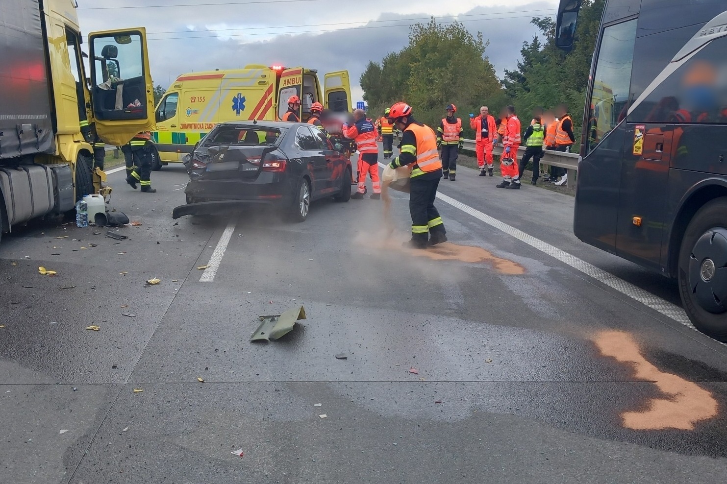 2025-10-07_DN-D1 u Velešovic (3).jpg