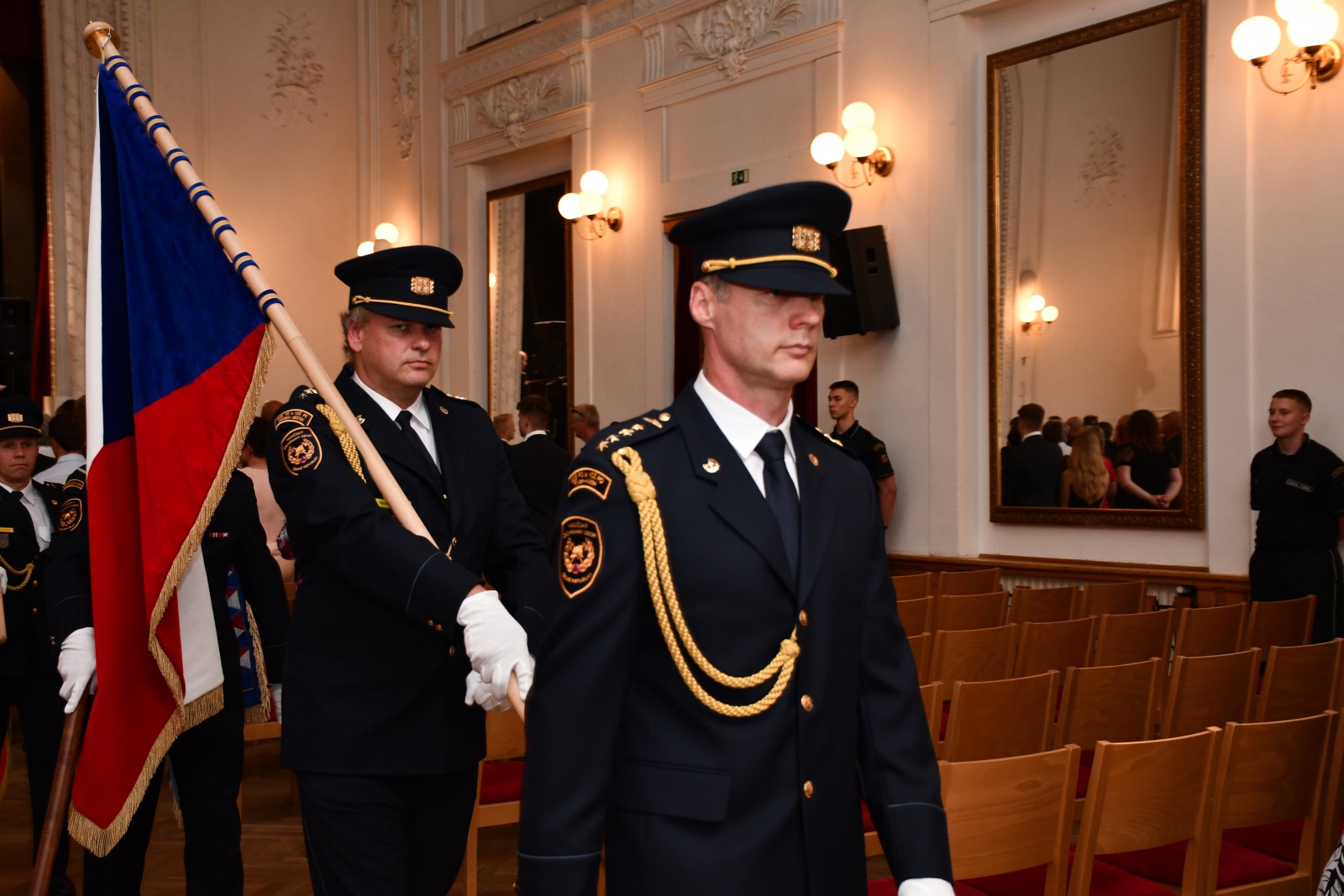 2025_06_18-vyrazeni_VOSPO_a_medaile (11).JPG
