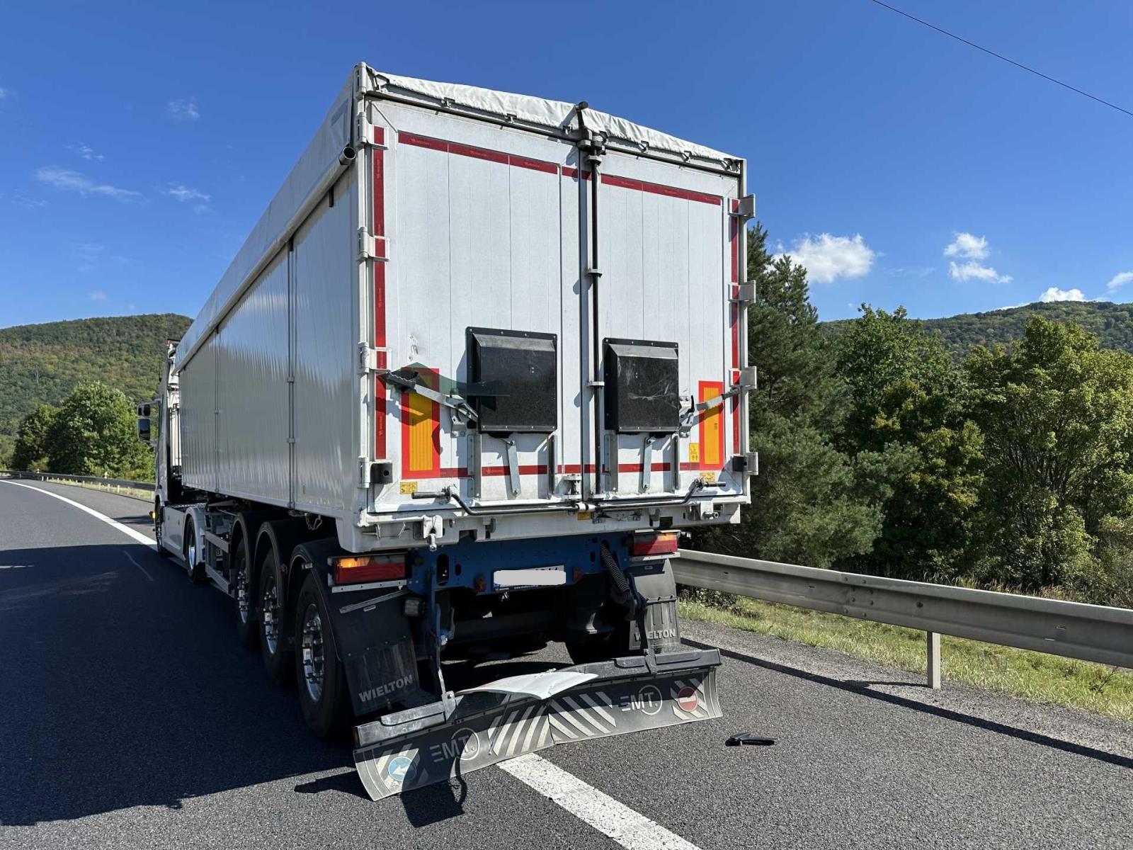 2025_09_31_DN_UL_D8 03.jpeg