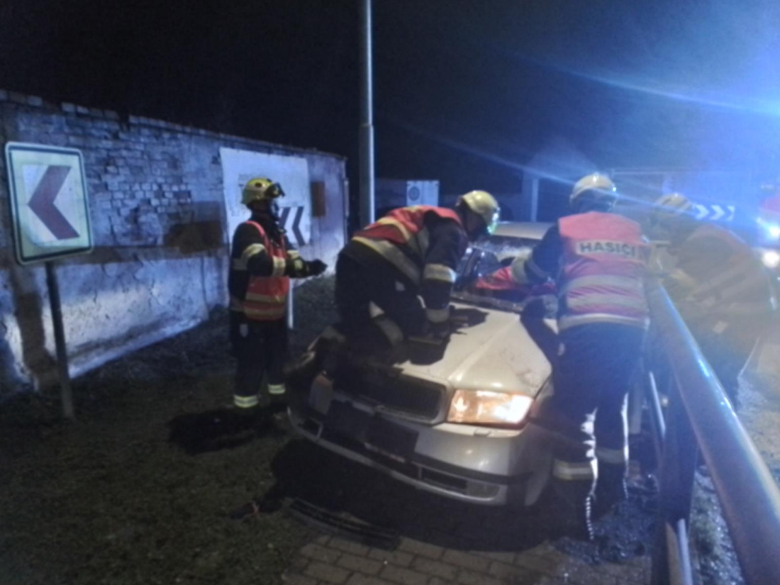 2025_11_13_DN_LT_Trnovany_vyprosteni