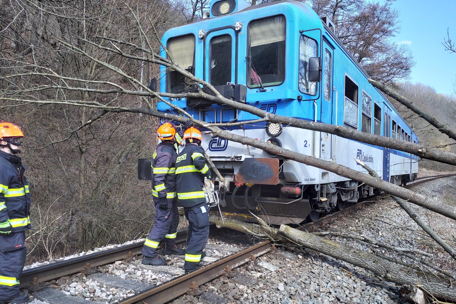 2026-03-14 DN vlaku Lhota Rapotina.jpg