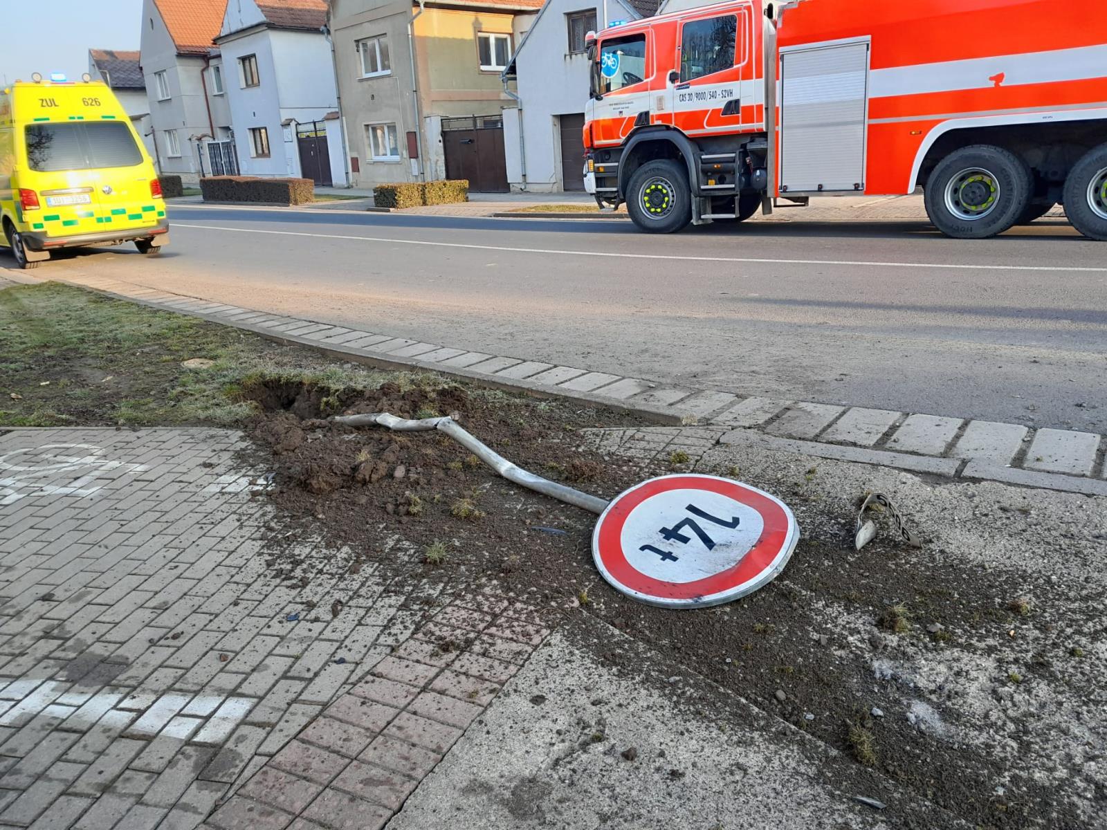 2026_03_07-Dopravni_nehoda_LTM (3).jpg