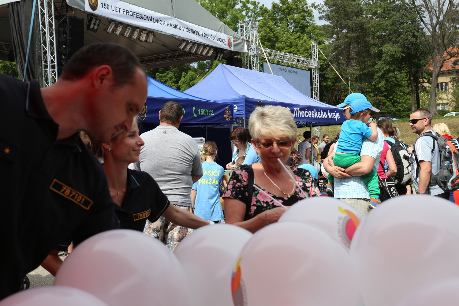 22 Oslavy 150 - náplavka (31).JPG